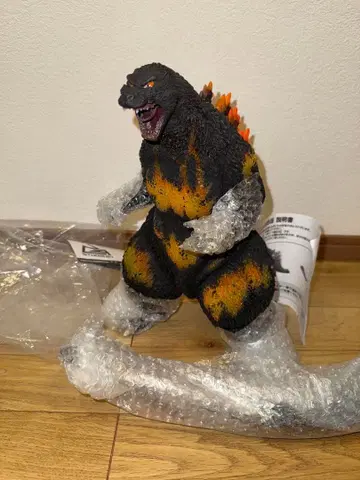 고질라 1995 채색판 피규어