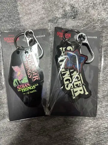 3coins 기묘한 이야기 키링 2개