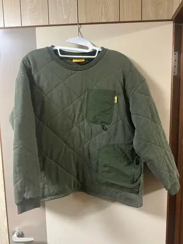 그립스와니 퀼팅 맨투맨