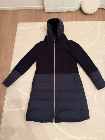 HERNO 헤레노 다운 코트 롱 코트 사이즈 38 네이비 컬러