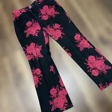 블랙과 빨간색 꽃무늬 캐주얼 팬츠 13호