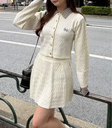 NICE CLAUP 케이블 가디건 & 미니 스커트 SET 셋업