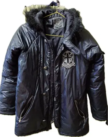 블랙 다운 자켓 후드 부착 ALGONQUINS 아르곤킨