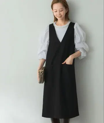 UR TECH 점퍼 원피스 블랙