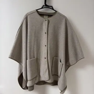 미사용 새상품 사만사 모스모스 samansa Mos2 파이핑 퐁 베이지