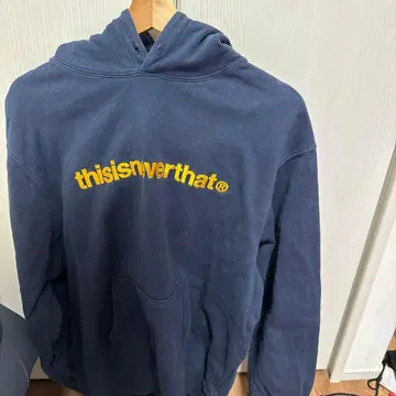 thisisneverthat 네이비 후드티 선착순 가격 인하 가능