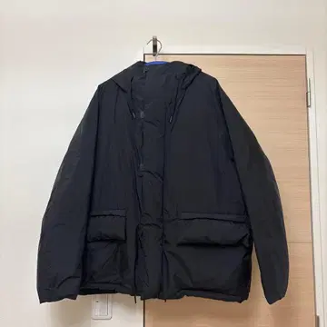 TEATORA (테아토라) EVAPOD 남성용 다운 자켓 블랙