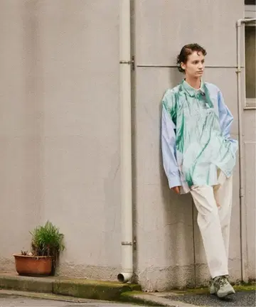 doublet 더블렛 20ss FACEOUT TOURIST SHIRT