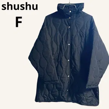 새상품 shushu 스크런치 경량 퀼팅 미들 기장 코트 블랙 블랙