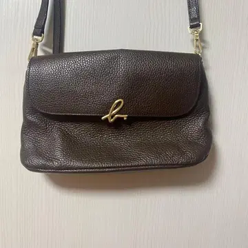 천연 가죽 에네스베 가죽 숄더백 골드 금장 장식 로고 사선 가케