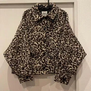 ZARA 레오파드 무늬 자켓 아우터