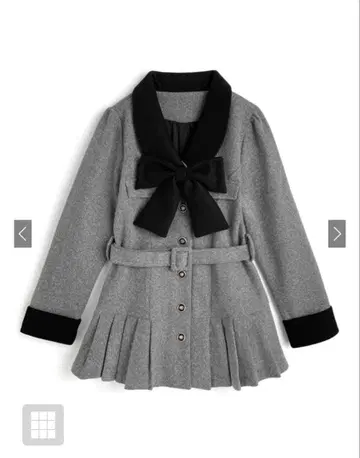 GRL 리본&벨트 포함 배색 플리츠 미니 코트