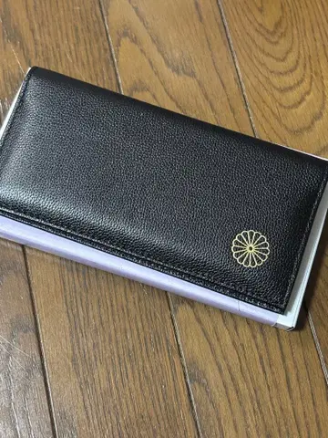 새상품 황궁 한정 판매 장지갑 블랙 국화 문장