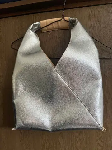 styiro 핸드백 카슈쿨 원 핸드 실버