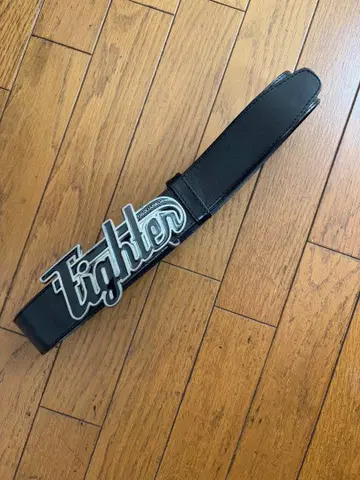 DSQUARED2 블랙 벨트 파이터 버클 이탈리아제