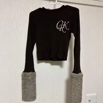 crank 크롭 기장 상의