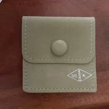 반클리프 앤 아펠 주얼리 파우치