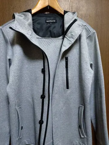 시맨틱 디자인 후드 자켓