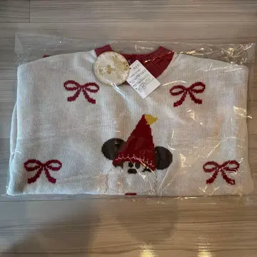 [ 새상품 ] 릴린린 스웨터 디즈니 크리스마스 2025