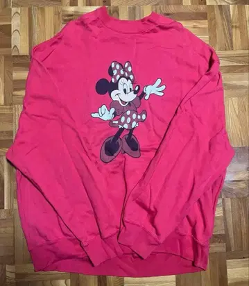 WCJ 디즈니 미니 마우스 맨투맨 상의