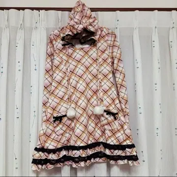 TRALALA 폼폼 원피스