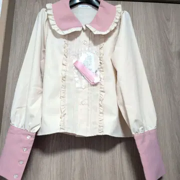 아베일 사츠키 아이 블라우스