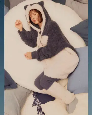 포켓몬 슬립 x 제라피케 카비곤 룸웨어 후디 & 레깅스