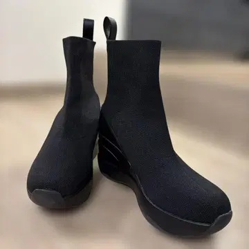 컨디션 최상 블랙 니트 부츠 아메플라 M 사이즈 힐 10cm