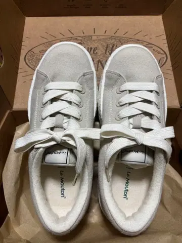 미사용 ) 루무톤 Buddy / IVORI 24.5cm