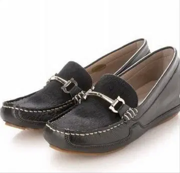 컨디션 최상 키스코 KISCO 여성용 비트인힐 블랙 23.5