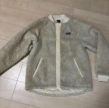 새상품급 Patagonia 여아 레트로X 보머 자켓 XXL