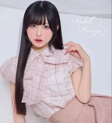 michellMacaron 체크 리본 블라우스