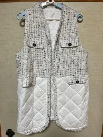 트위드 퀼팅 베스트