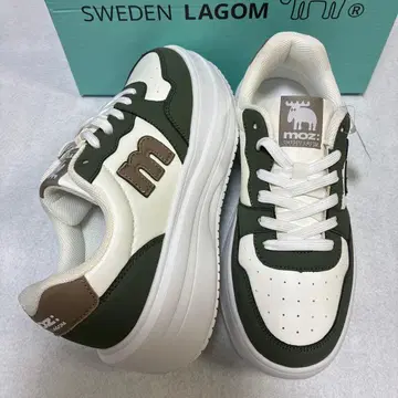 최종 가격 인하 MOZ 통굽 경량 스니커즈