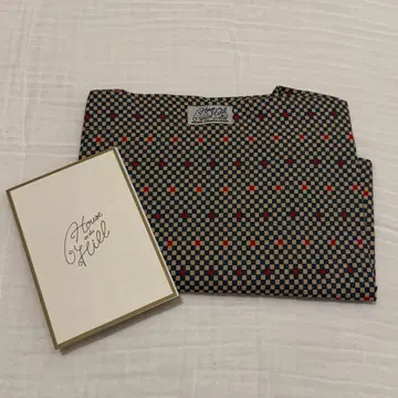 House on the Hill 토트백 Checker