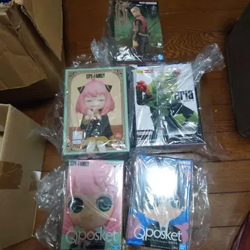 피규어 모음 5점