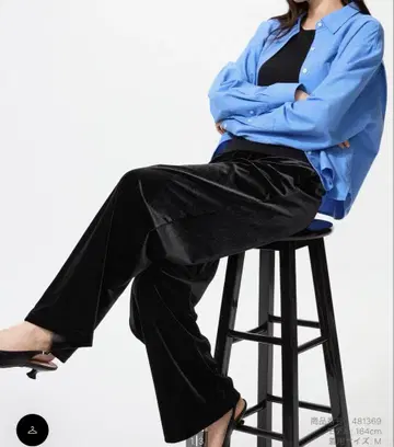 유니클로 소프트 벨로아 이지 팬츠 M 사이즈 블랙