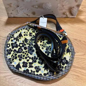 미사용 새상품 츠모리치사토 백