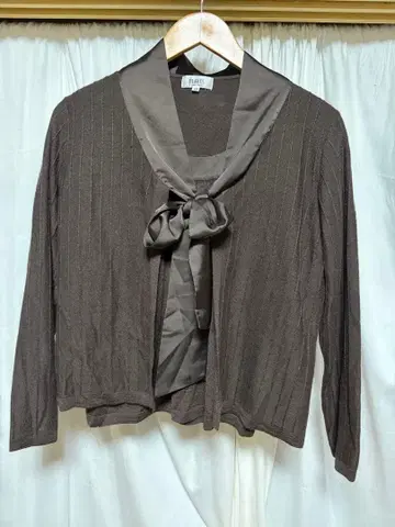 새상품급 자유구 멋진 앙상블 니트 짙은 갈색