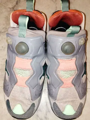 [레어 컬러] 한정판 리복 펌프 퓨리 24.5cm Reebok