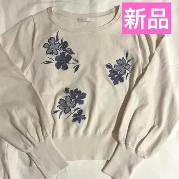 프로포션 바디 드레싱 * 새상품 플라워 자수 비쥬 긴팔 니트