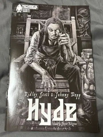 johnny depp hyde 조니뎁 코믹콘 한정판