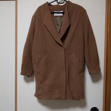 브라운 싱글 버튼 코트