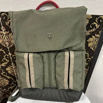 [고품질] VICTORINOX 플랩 오버랩 탑 백팩