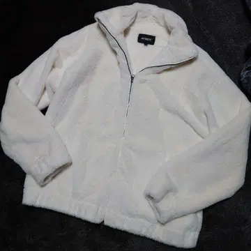 AVIREX 보아 자켓 화이트