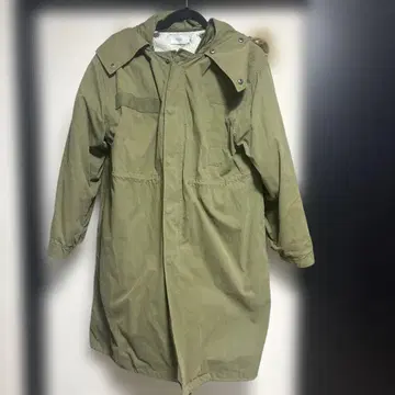 퍼 포함 모즈 코트