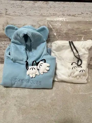 미키마우스 귀 달린 후드티 스카이블루 화이트 2장 세트