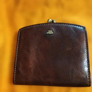 THE BRIDGE 브라운 가죽 이단 접이식 지갑 이탈리아제
