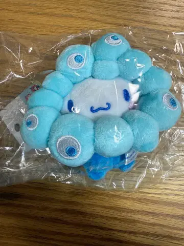 오사카 간사이 박람회 미야쿠미야쿠 변신 봉제 인형 시나몬 카라비너 스트랩