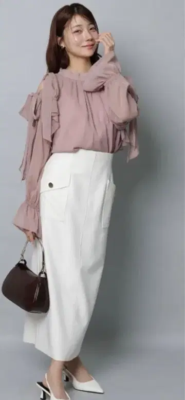 [ 새상품급 ] Apuweiser-riche 포켓 디테일 타이트 스커트